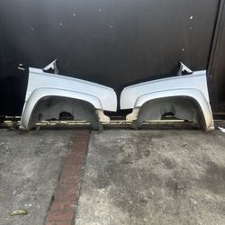 Silverado Fenders 03-07