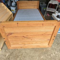 Solid Wood Twin Bed