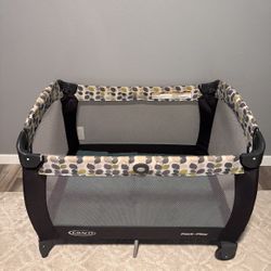 Graco Pack'n Play Baby Portable Crib