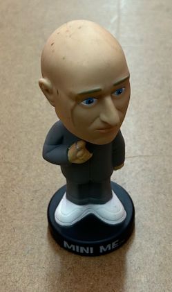 2001Funko WACKY WOBBLER Austin Powers “MINI ME” Bobble HEAD 👀 (please read description)