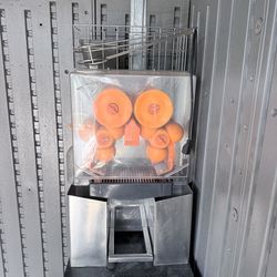 Orange juicer machine