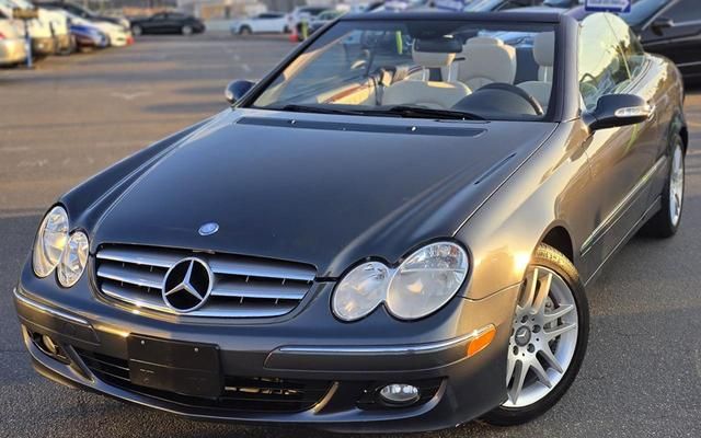 2009 Mercedes-Benz CLK-Class
