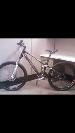 2009 Specialized S-Works Stumpjumper FSR (Barely used)
