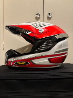 Helmet Xtreme Airmax Large