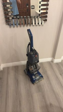 Hoover Power Scrub Deluxe Carpet Cleaner