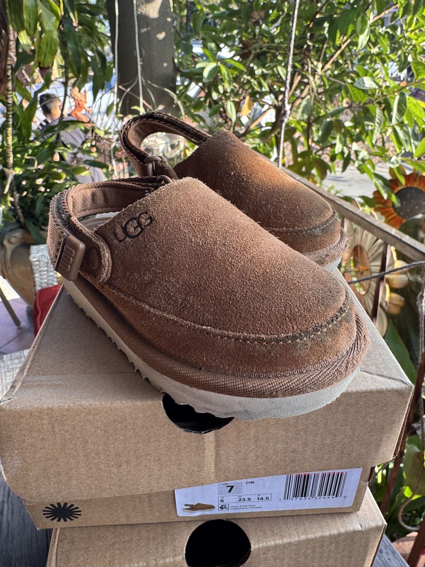 Ugg Toodler
