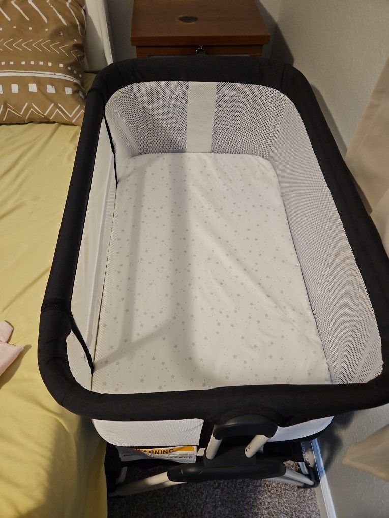 Infant Bassinet Side Sleeper