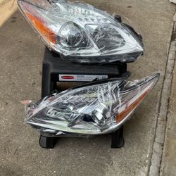 2012 Prius Headlights 