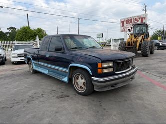 1994 CHEVY SILVERADO IN FOR PARTS!
