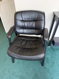 Black Leather Office Guest Chair
