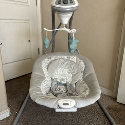 Baby swing 