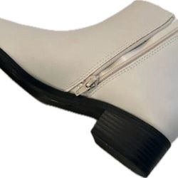 Worthington Booties Size 8.5