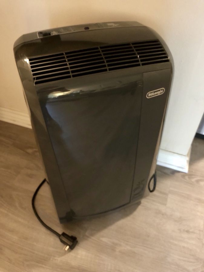 Portable A/C - DeLonghi PACN110EC 11,000 BTU