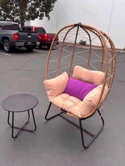 New Outdoor Patio Indoor Wicker Egg Chair With Table