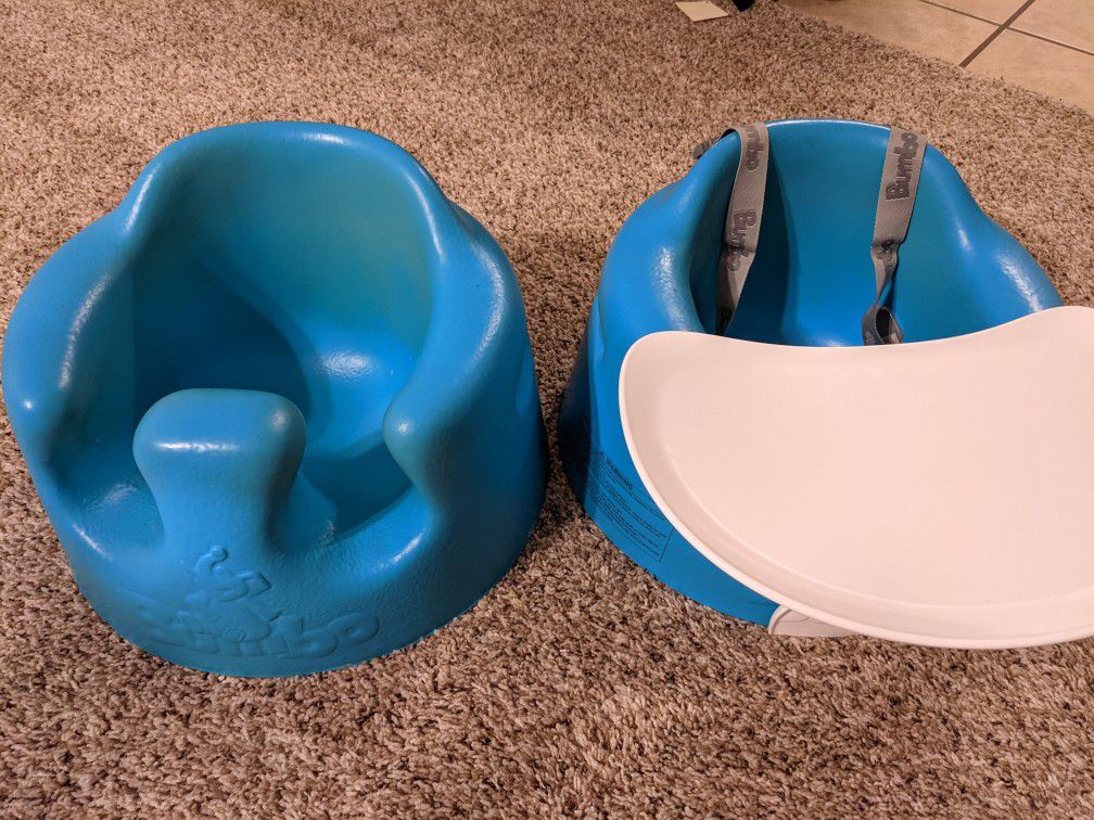 One Bumbo Chair With Tray 