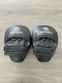 Sanabul Essential Curved Punching Mitts (Like New)