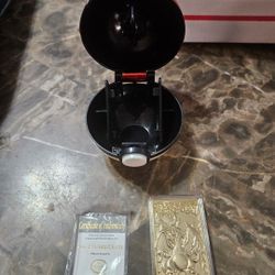 Pokemon 23k Gold Plated Charizard