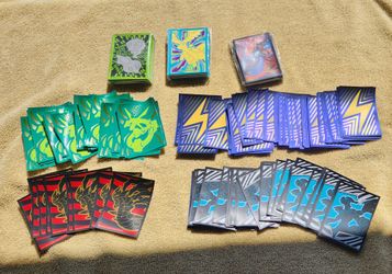 Pokémon TCG sleeves (353 sleeves)