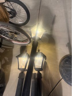 Solar light post