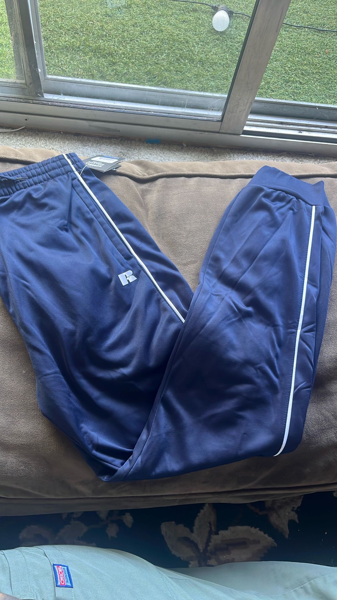 Russell Joggers-2 Size 18 Boys