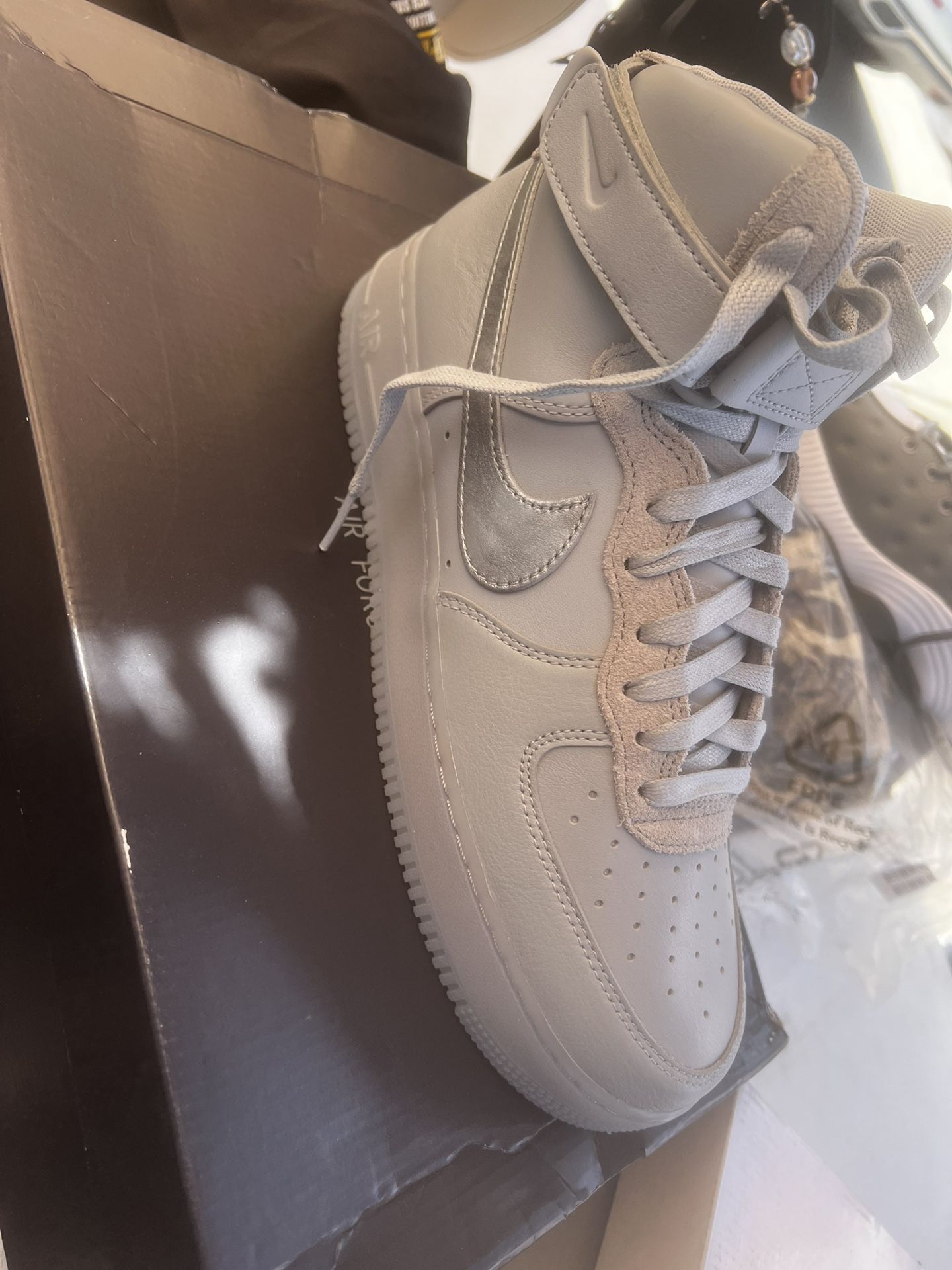 Air Force 1 High Size: 10