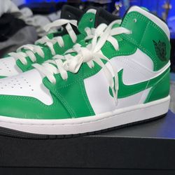 Jordan 1 mid “lucky green”