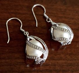 Genuine Freshwater Pearl Dangle Earrings in Sterling Silver