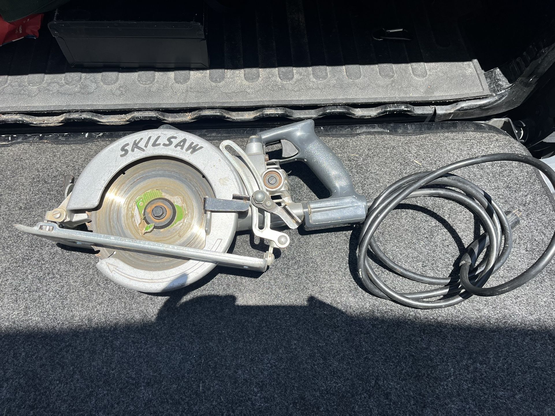 Skill Worm Drive Circular Saw