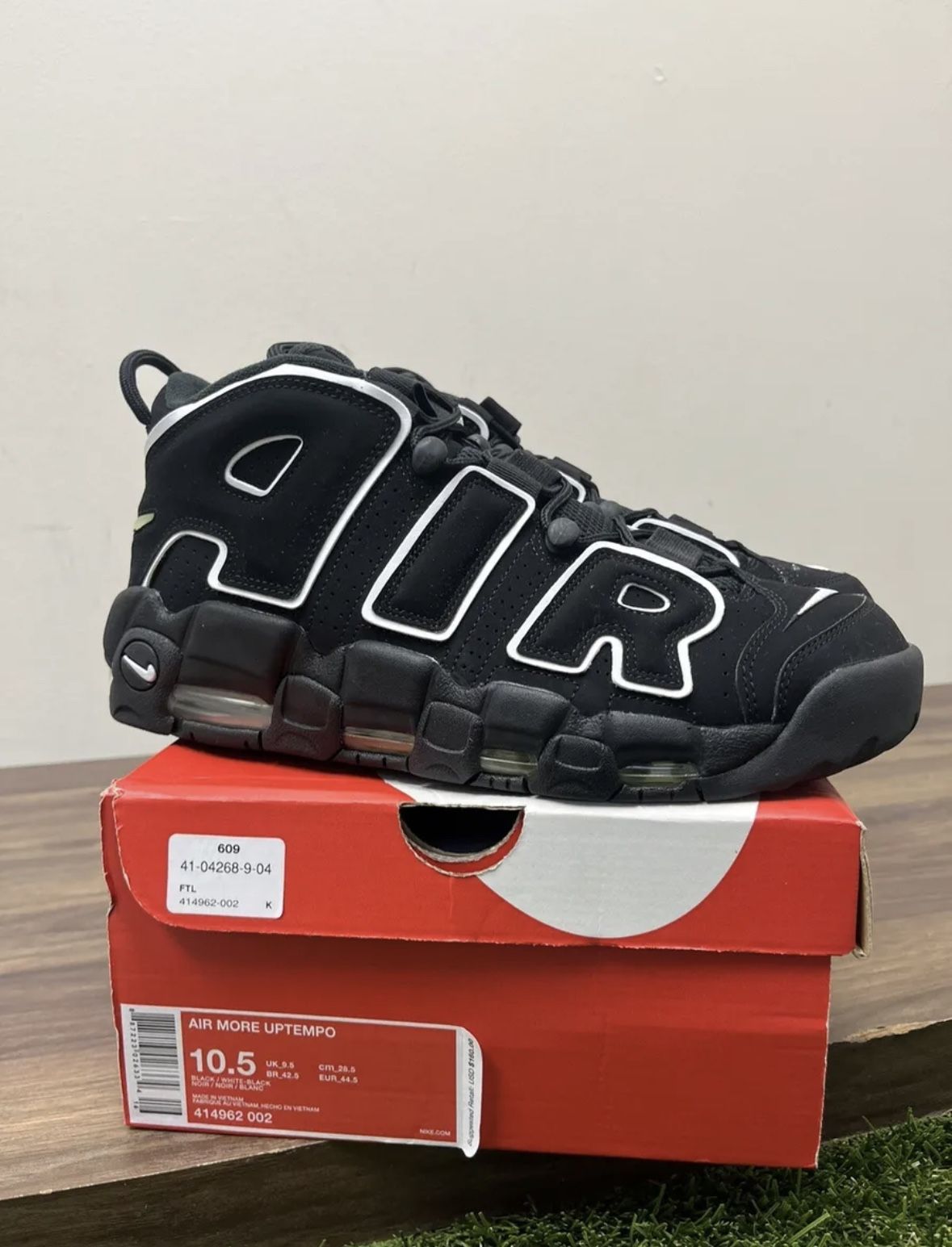 Nike Uptempo