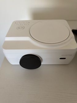 Projector w/ DVD Player
