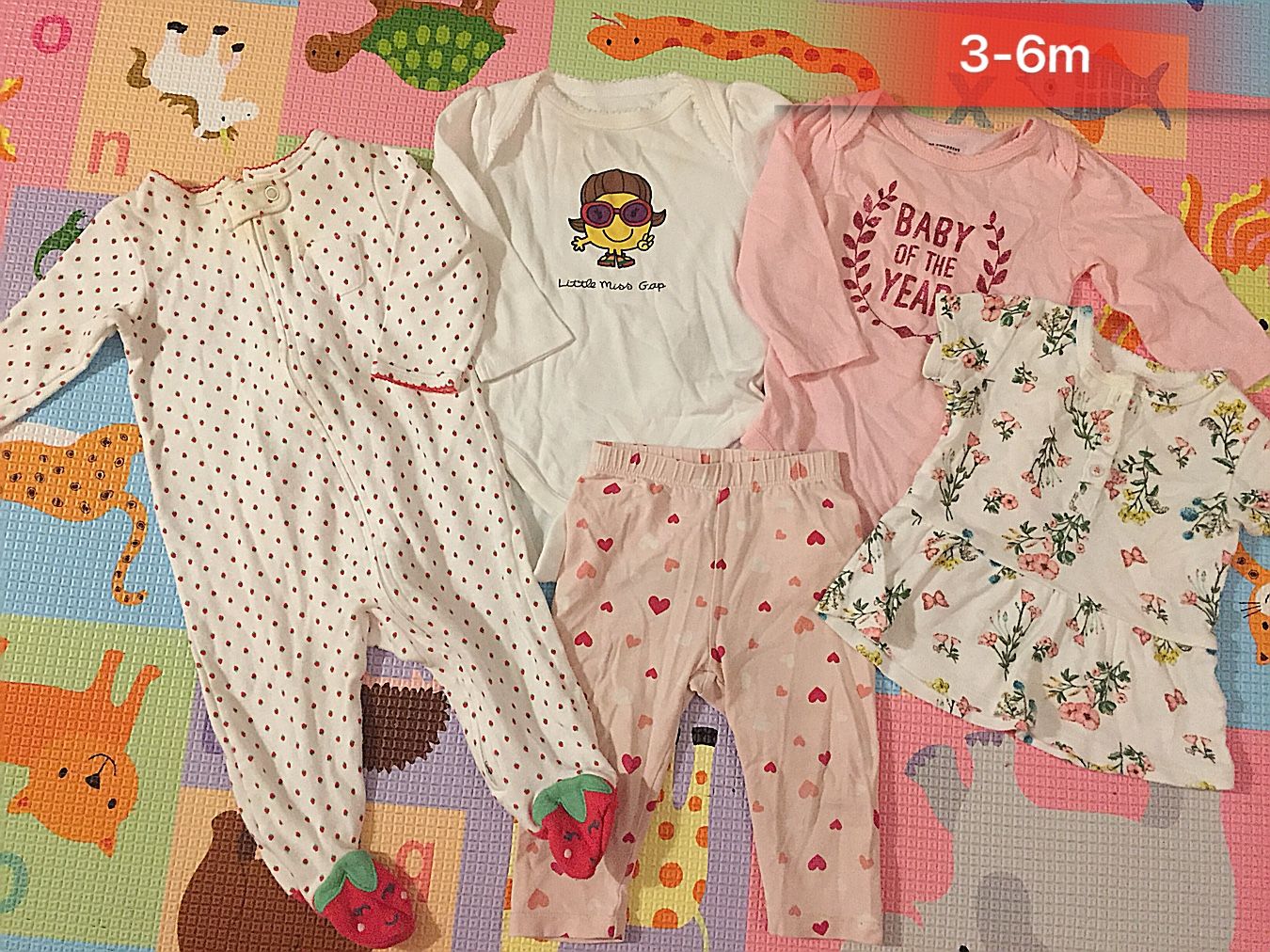 Baby Onesies and Pants 3-6m