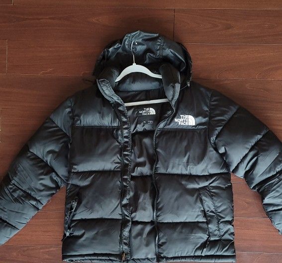North Face 1996 Retro Nuptse puffer jacket.