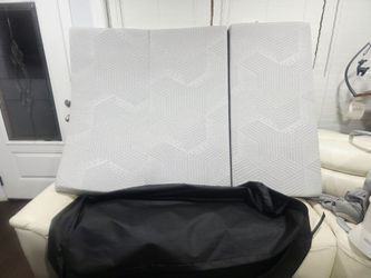 Queen Size Folding Mattress 4 Inch Tri Folding Memory Foam Mattress