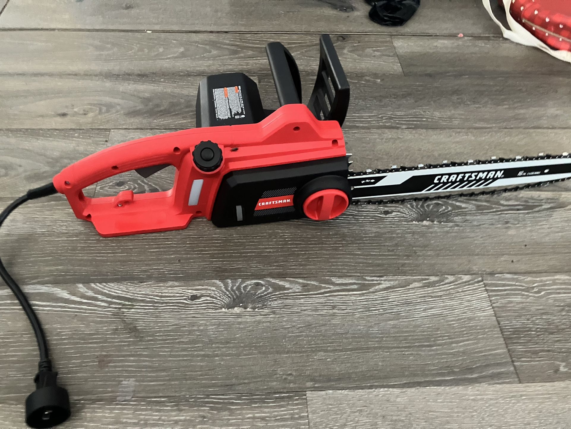 Wired Chain Saw 