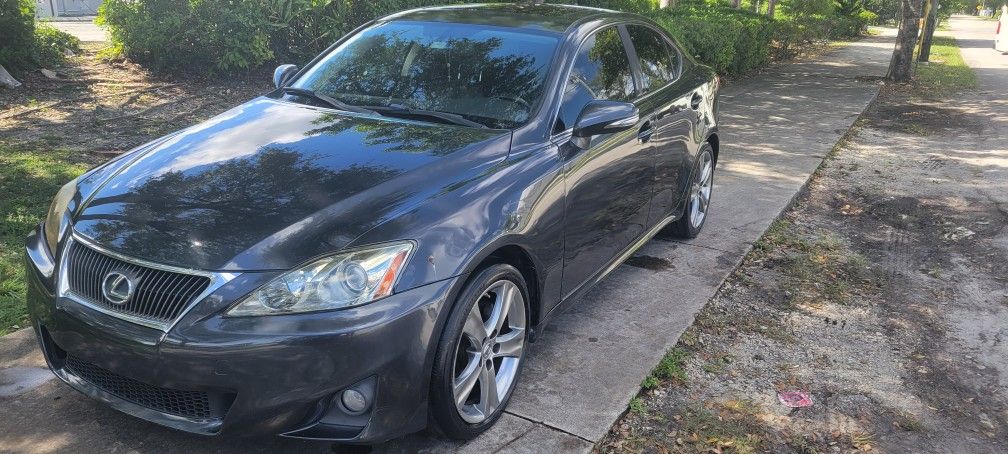 2011 Lexus IS 250
