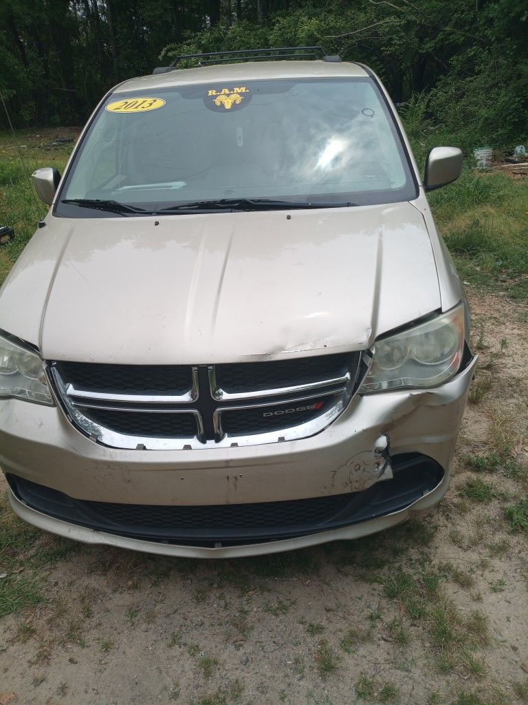 2013 Dodge Caravan