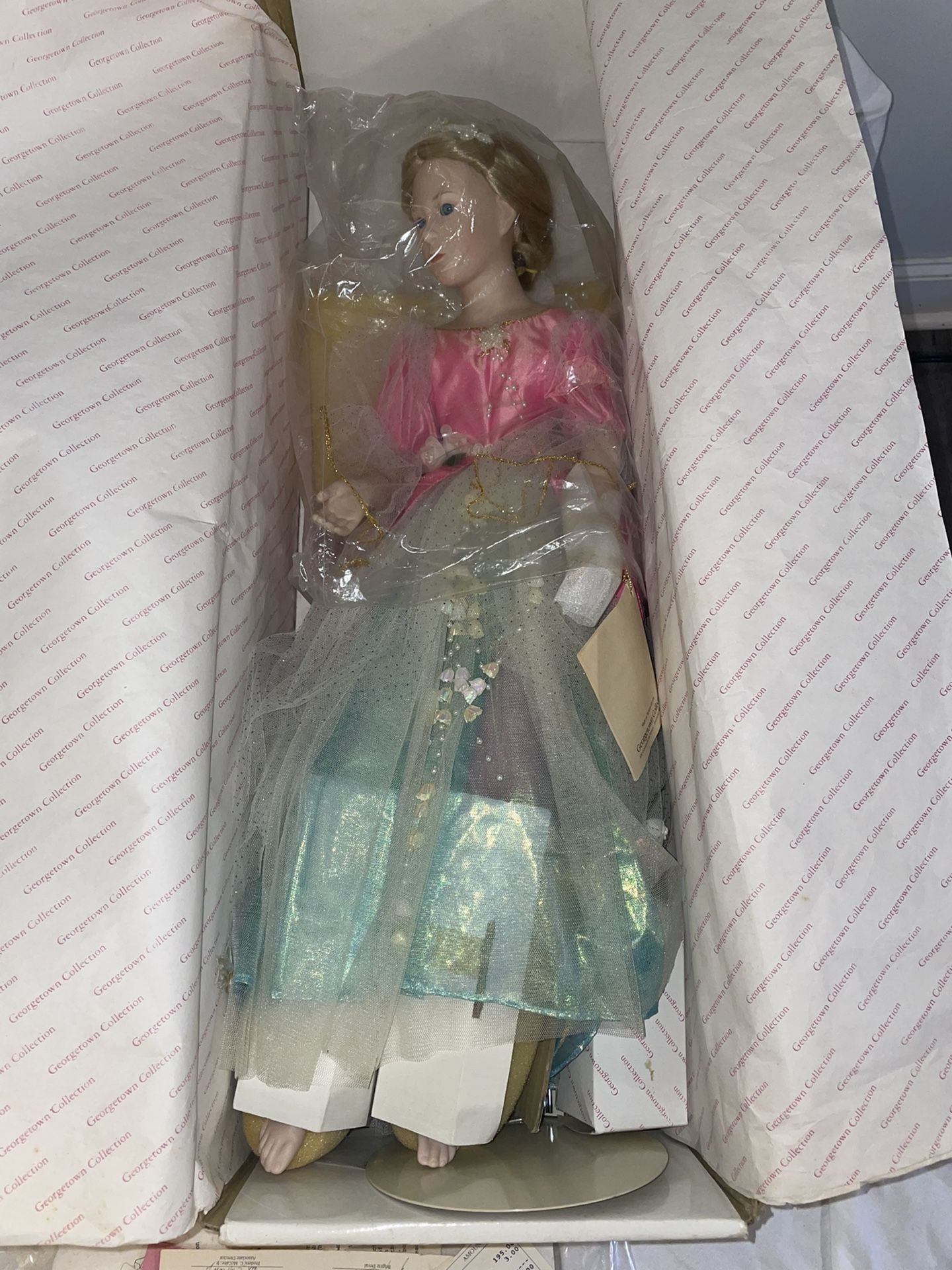 ANY DOLL COLLECTORS?  Come W Receipts From 1994. Collectible Dolls for Sale $150