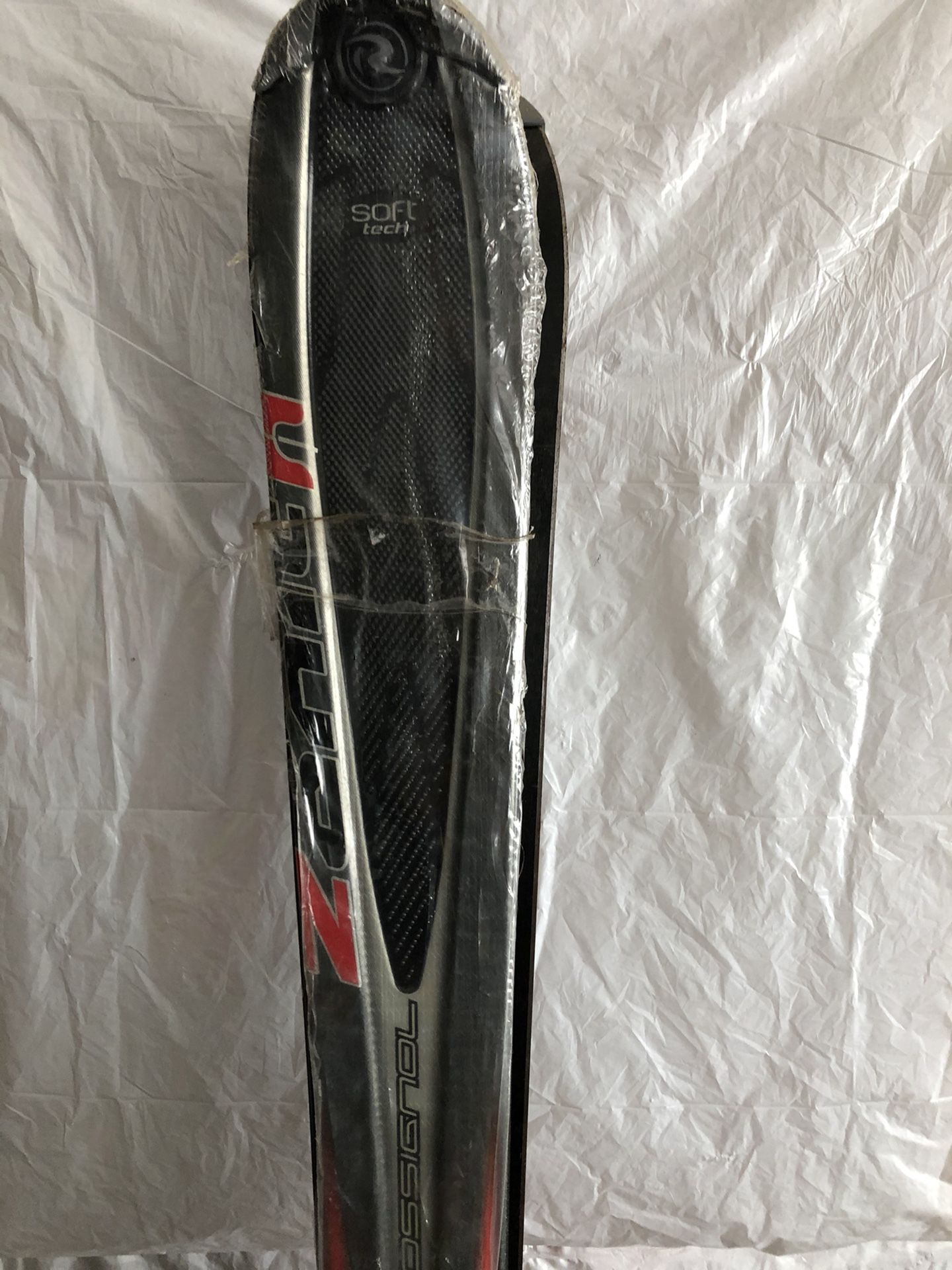 Brand New In Plastic Rossignol 178cm Skis Best Most Responsive Ski Made