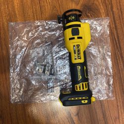 (1)Dewalt Brushless XR 20v Max Cut-Out Tool (DCE555) Tool Only 