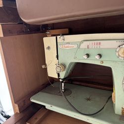 Antique Stradivaro Sewing Machine
