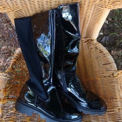 !! Girls  Boots Size  4