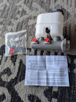 Brake Master Cylinder Chevrolet Silverado