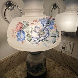 Beautiful Flower Lamp 