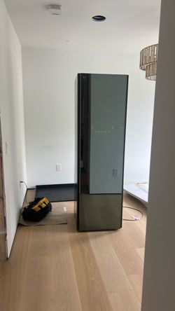Brand new thinkq lg studio