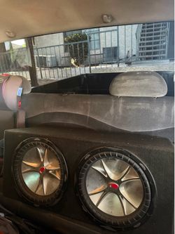 Kicker 12’ inch subs
