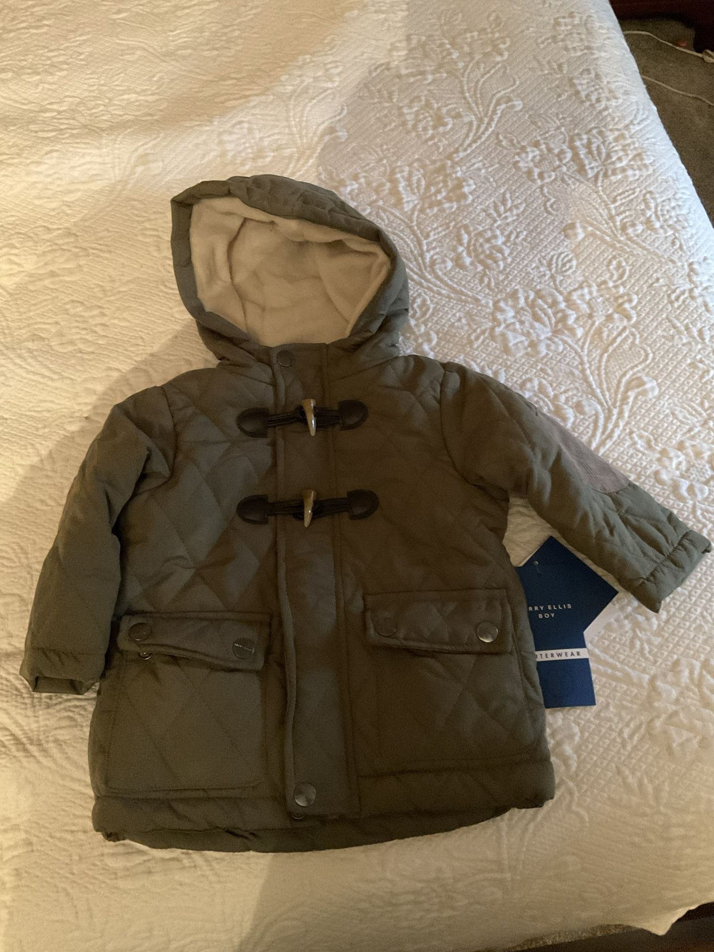 Perry Ellis New Puffer Jacket Size 12 M