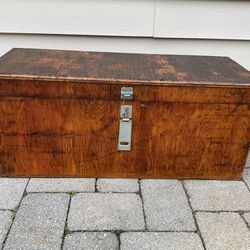 Large Carpenters Wood Tool Chest 