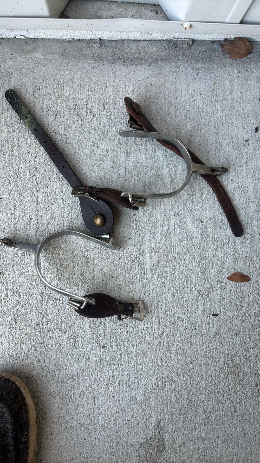 Vintage Korea Competition Spurs