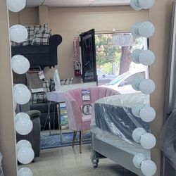 Special Makeup Mirror Sample Floor Only $650