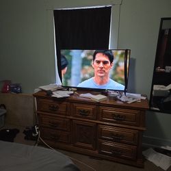 Forty three inch hisense  Tv